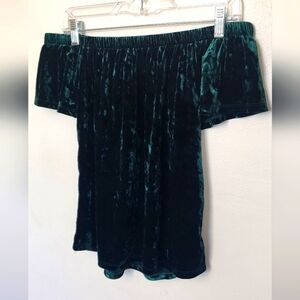Socialite velvet off shoulder top